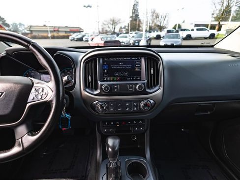 Used 2022 Chevrolet Colorado Z71 w/ Trail Boss Package image 30
