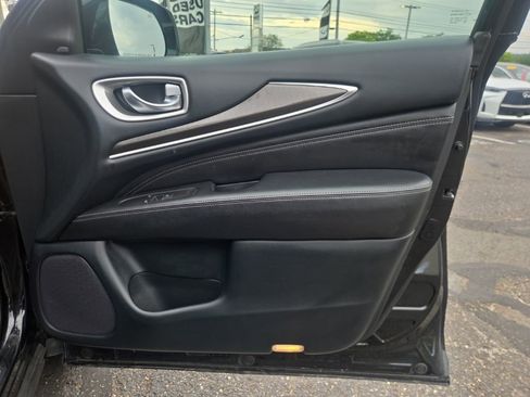 Used 2019 INFINITI QX60 Luxe AWD/4WD image 17
