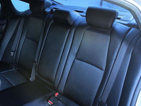 Used 2019 Honda Accord Sport image 11