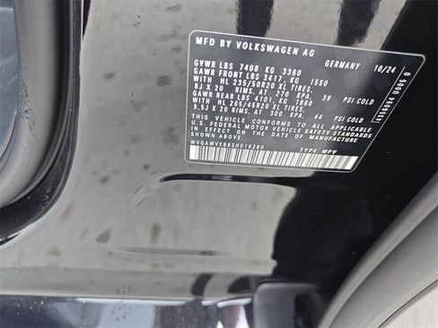 New 2025 Volkswagen ID. Buzz Pro S image 26