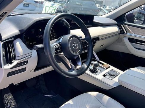 Certified 2024 MAZDA CX-90 Plug-In Hybrid w/ Premium Plus AWD/4WD image 9