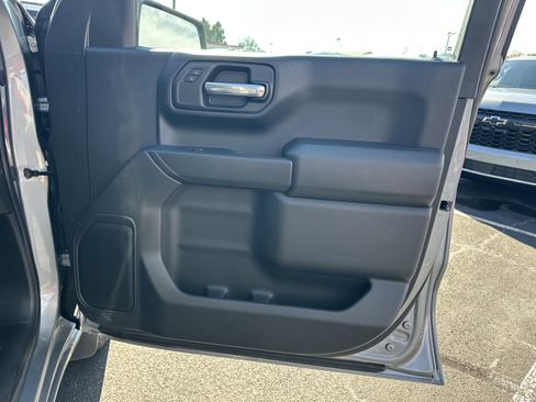 Certified 2025 Chevrolet Silverado 1500 Custom image 15