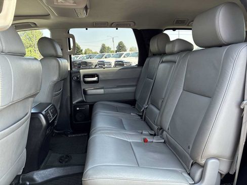 Used 2017 Toyota Sequoia Limited w/ Safety & Convenience Package AWD/4WD image 23