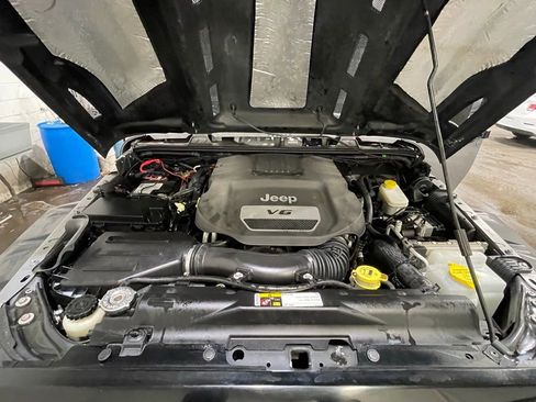 Used 2015 Jeep Wrangler Sport w/ Quick Order Package 24S image 28