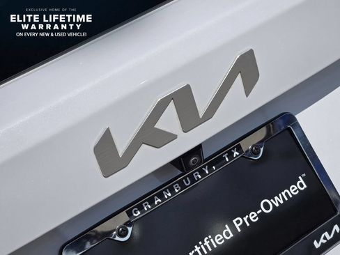 Used 2026 Kia Sorento EX FWD image 10