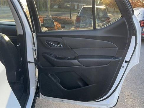 Used 2020 Chevrolet Traverse Premier w/ Redline Edition image 8