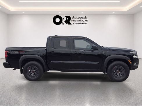 Used 2025 Nissan Frontier PRO-4X w/ Pro Premium Package AWD/4WD image 6