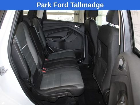 Used 2015 Ford Escape SE FWD image 26