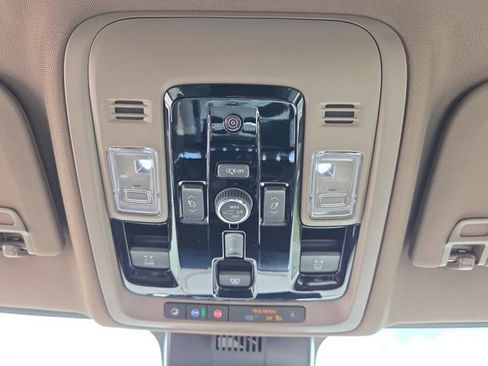 New 2026 GMC Yukon XL Denali w/ Sun & Power Step Package RWD image 33