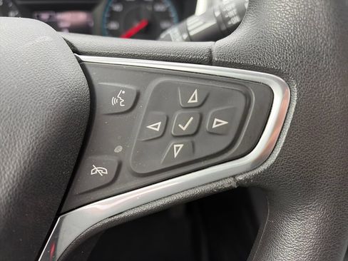 Used 2018 Chevrolet Equinox LS FWD image 12
