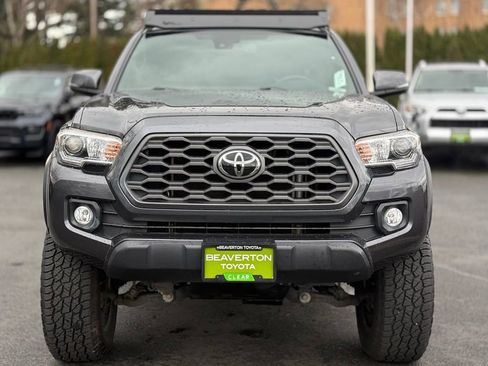 Used 2021 Toyota Tacoma TRD Off-Road w/ TRD Premium Off Road Package image 8