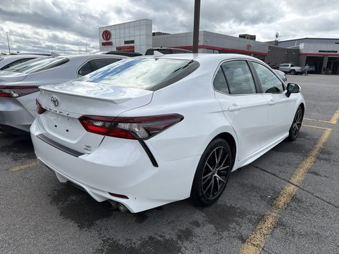 Used 2023 Toyota Camry SE w/ Cold Weather Package AWD/4WD image 6