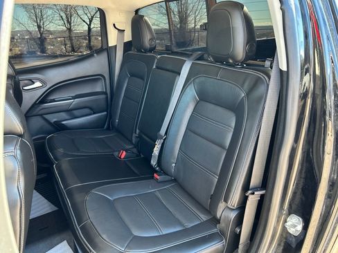 Used 2020 GMC Canyon Denali image 20