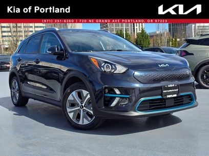 Used 2022 Kia Niro EX