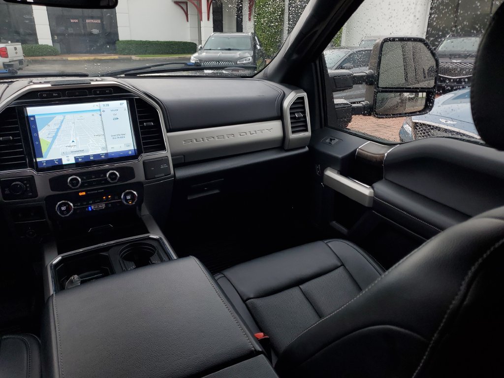 Used 2022 Ford F350 Lariat w/ Lariat Ultimate Package AWD/4WD image 16