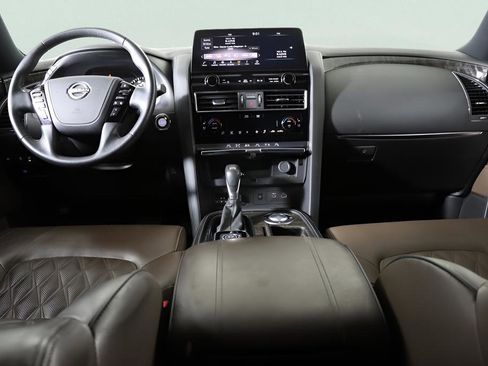 Used 2024 Nissan Armada Platinum w/ Captain's Chairs Package image 16