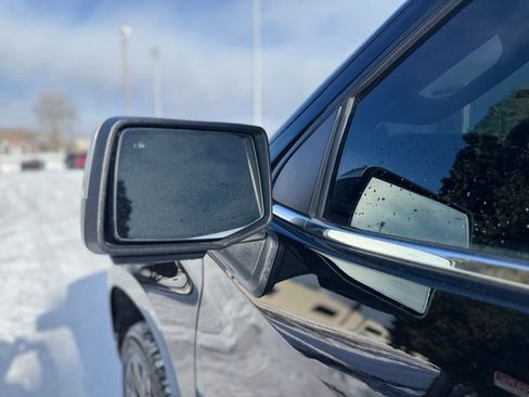 Used 2024 Chevrolet Silverado 1500 High Country image 15