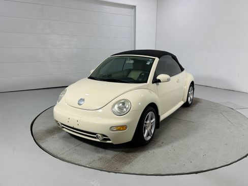 Used 2004 Volkswagen Beetle GLS FWD image 15