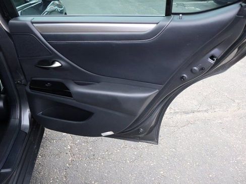 Used 2022 Lexus ES 300h F Sport w/ Accessory Package 2 image 15