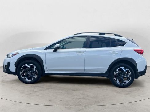 Used 2022 Subaru Crosstrek 2.5i Limited w/ Moonroof Package 2 image 4