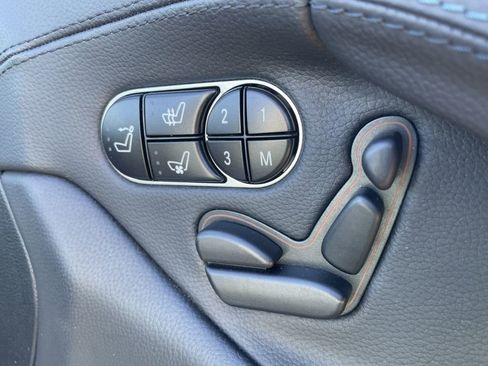 Used 2009 Mercedes-Benz SL 550 image 37