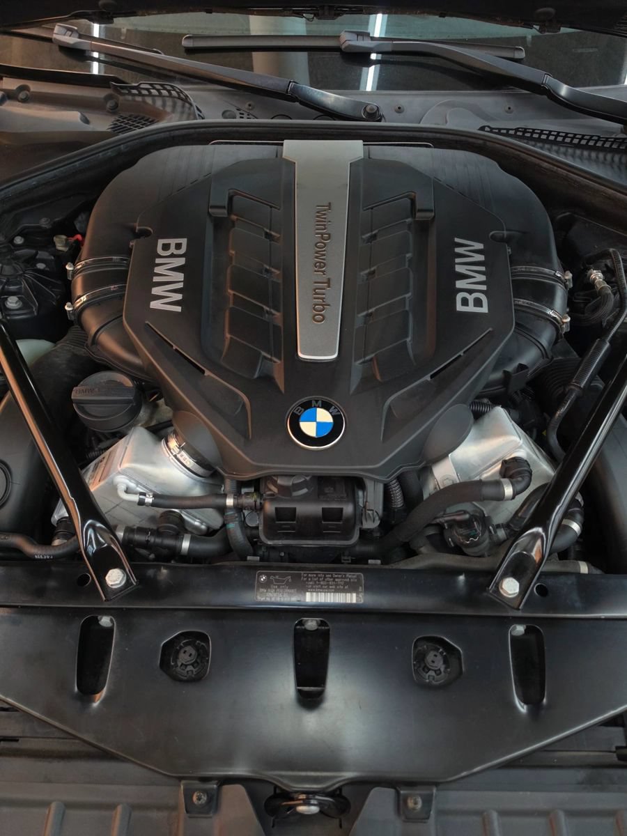 Used 2012 BMW 650i Convertible RWD image 27