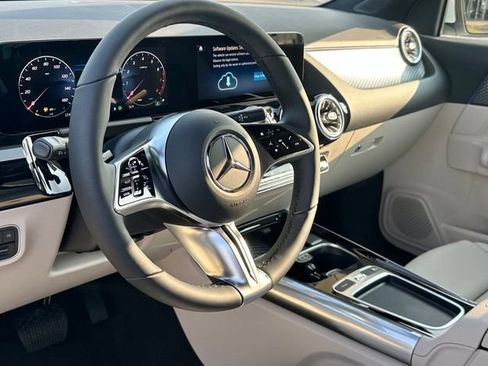 New 2026 Mercedes-Benz GLA 250 4MATIC image 17
