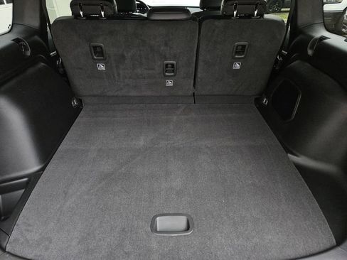 New 2026 Jeep Grand Cherokee Limited RWD image 23