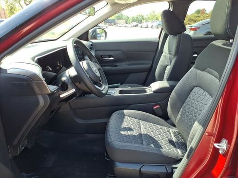 New 2026 Nissan Kicks SV w/ SV Premium Package image 27