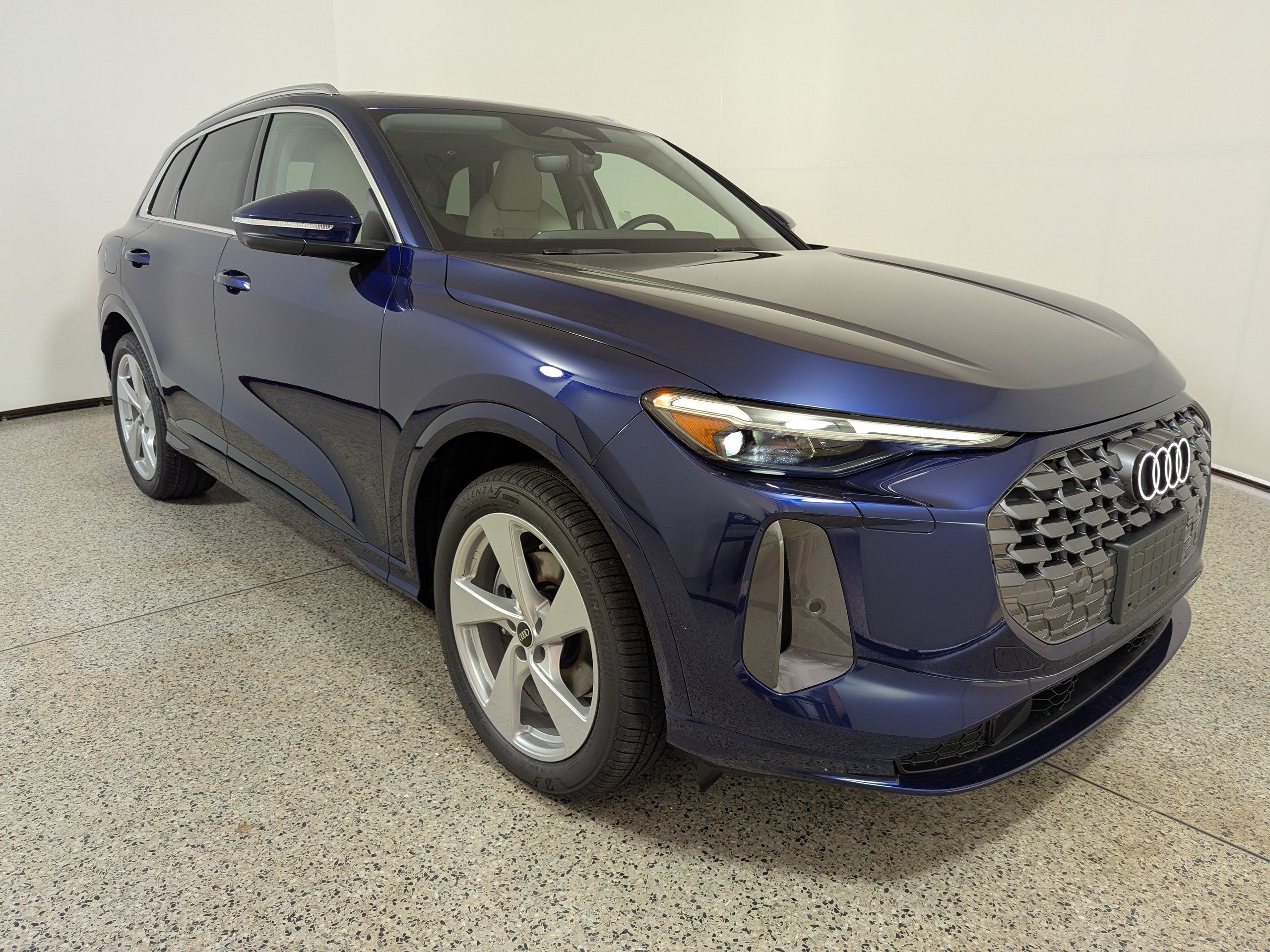 New 2026 Audi Q5 Prestige AWD/4WD image 1