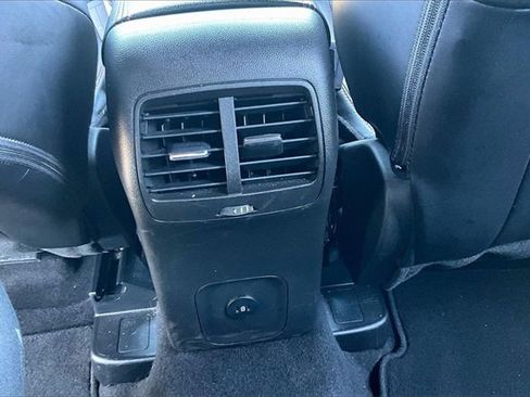 Used 2025 Ford Escape ST-Line image 10