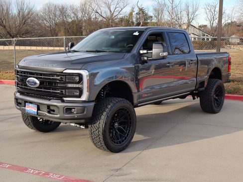 New 2026 Ford F250 Platinum image 9