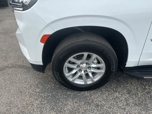 Used 2024 Chevrolet Tahoe LT RWD image 10