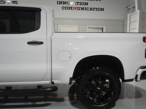 Used 2019 Chevrolet Silverado 1500 RST w/ All-Star Edition AWD/4WD image 6