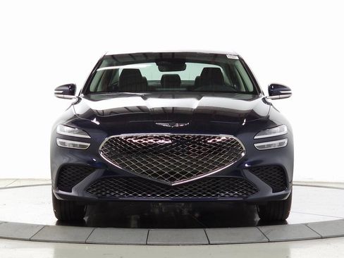Used 2026 Genesis G70 2.5T AWD/4WD image 2