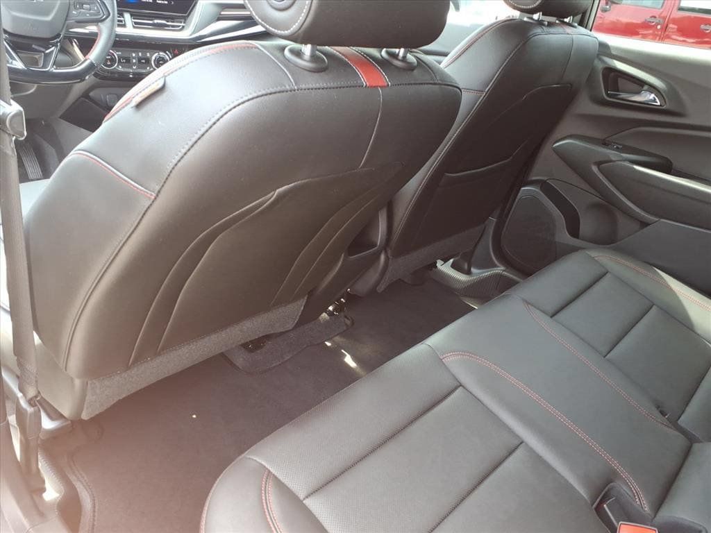 Used 2026 Chevrolet Trax RS w/ Driver Confidence Package FWD image 15