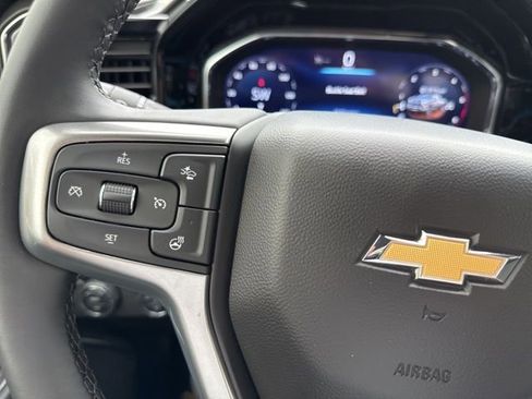 Used 2025 Chevrolet Silverado 2500 LTZ w/ LTZ Plus Package image 67