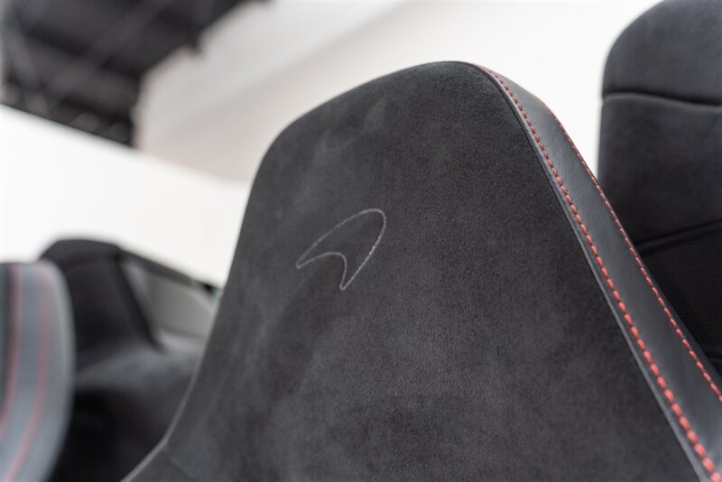 Used 2024 McLaren 750S Spider RWD image 49