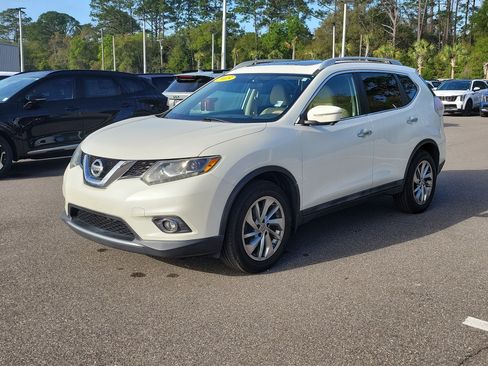 Used 2015 Nissan Rogue SL w/ SL Premium Package image 3