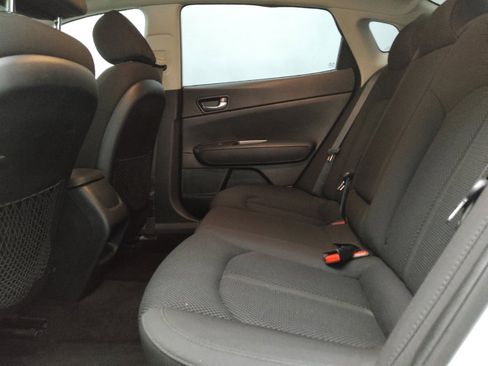 Used 2019 Kia Optima LX FWD image 18