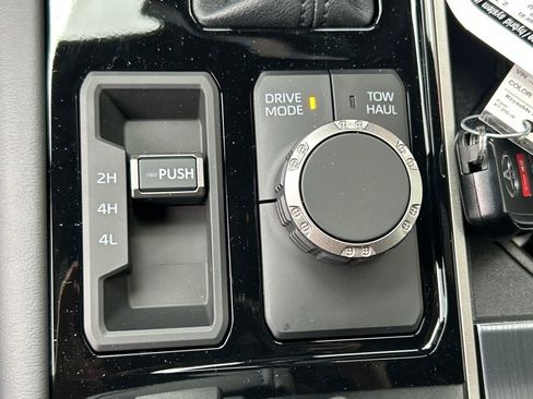 New 2026 Toyota Tundra Platinum image 17