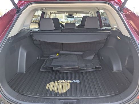 Used 2024 Toyota RAV4 XLE w/ Convenience Package image 6