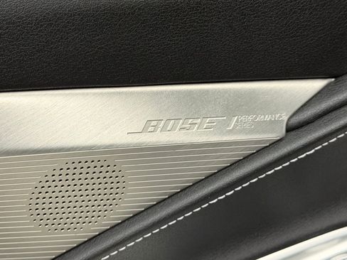 Used 2021 Chevrolet Corvette Stingray w/ Z51 Performance Package image 21