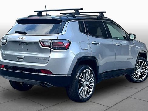 Used 2022 Jeep Compass Limited w/ Elite Group AWD/4WD image 13