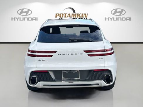 Used 2023 Genesis GV70 2.5T w/ Advanced Package AWD/4WD image 6