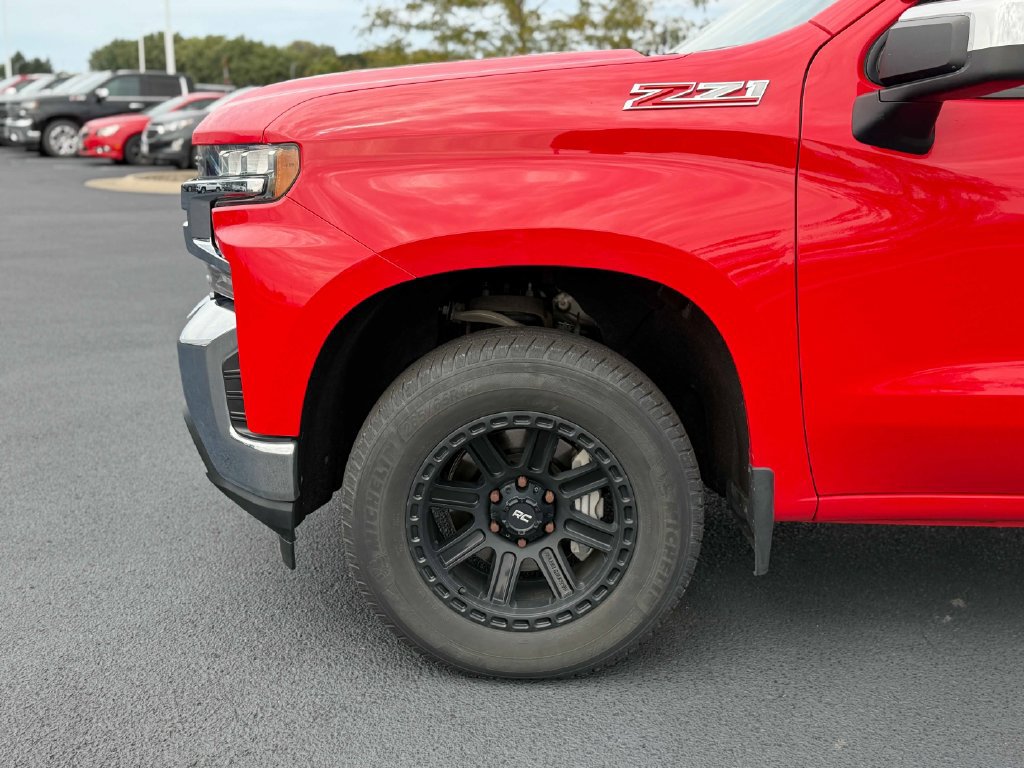 Used 2020 Chevrolet Silverado 1500 LT w/ All-Star Edition AWD/4WD image 12