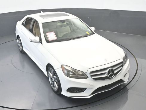 Used 2014 Mercedes-Benz E 350 Sedan image 51