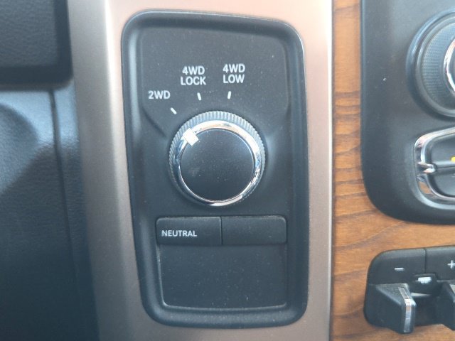 Used 2017 RAM 3500 Laramie Longhorn AWD/4WD image 27