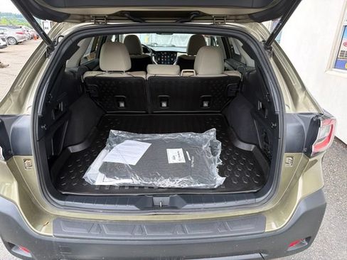 Used 2024 Subaru Outback Premium AWD/4WD image 25
