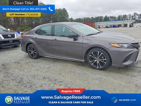 Used 2019 Toyota Camry SE w/ Convenience Package image 5